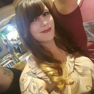 Meet your Posher, Karla